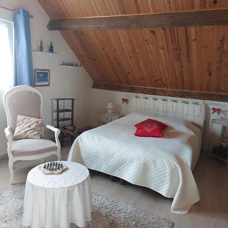 Tulipe24 Bed & Breakfast Savigne-l'Eveque Rom bilde